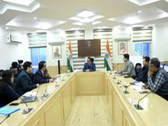 India News | I-B Ministry's WaveX Signs MoU with FITT-IIT Delhi to Boost Innovation in Broadcasting, Entertainment