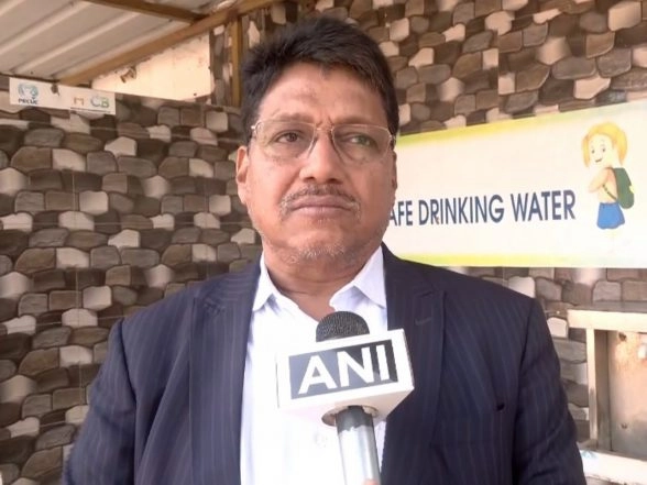 India News | Odisha: Jaundice Outbreak in Khordha's Jawahar Navodaya Vidyalaya After Blood Samples 54 Students Tests Positive