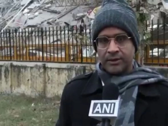 India News | Delhi Demolition Drive: DC Vivek Agarwal Confirms HC-ordered Action, No Casualties Reported