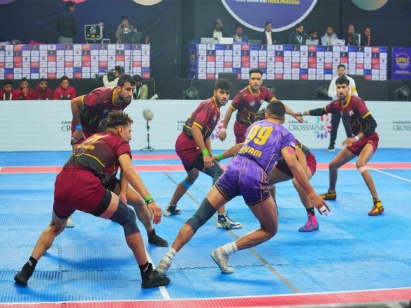 Sports News | UPKL: Lucknow Lions Halt Yamuna Yoddhas' Surge in High-stakes Clash