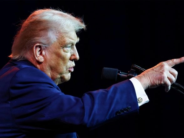 World News | US Withdraws from 66 International Organisations, Including India and France-led International Solar Alliance