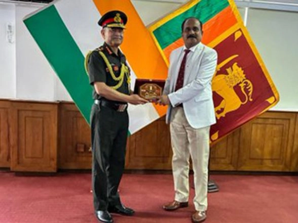 World News | COAS Upendra Dwivedi Meets Sri Lankan Army Commander, Discusses Ways to Advance Bilateral Defence Cooperation
