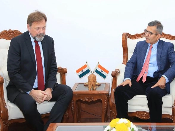 World News | German Ambassador Calls on Defence Secretary Rajesh Kumar Singh, Discuss Bilateral Security, Defence Issues