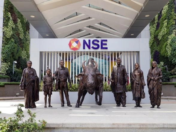 Business News | NSE in Talks with IGX for Developing Natural Gas Futures Contract
