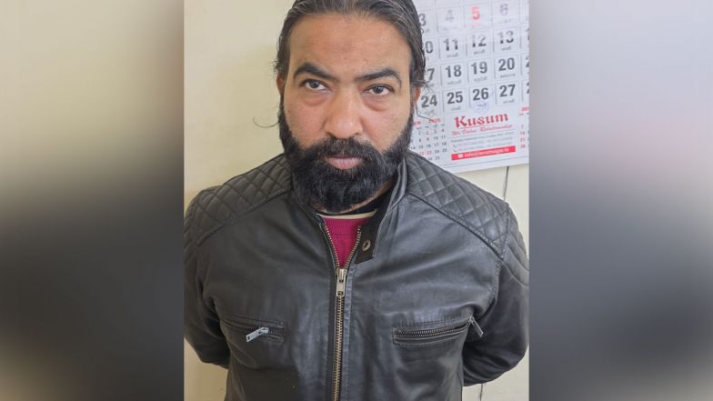 India News | Delhi Police Arrest One More Accused in Turkman Gate Stone-pelting Case; Total Arrests Now 12