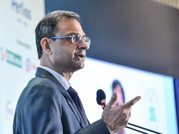 Business News | Ensure Digitalisation and Innovations Are Aligned with Fair Outcomes for Consumers: RBI Governor