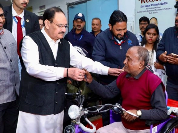 India News | JP Nadda Reviews AIIMS Kalyani Facilities During His Two-day Visit of West Bengal