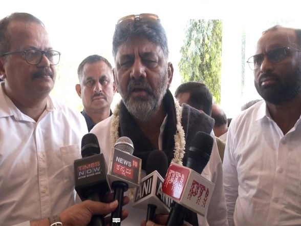 India News | Congress to Hold Statewide Padyatra to 'Save MGNREGA' Before Special Assembly Session from Jan 26 to Feb 2 in Karnataka, Says DK Shivakumar