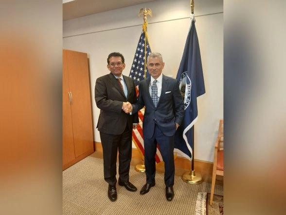 World News | Bangladesh NSA Holds Talks with US Officials on Upcoming Polls