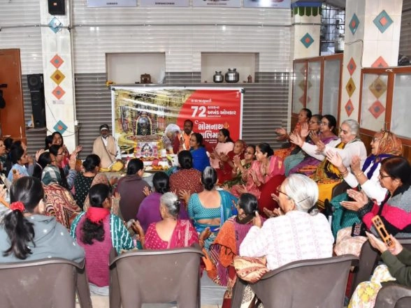 India News | Gujarat: 72 Hrs of Akhand Mantra Chanting, Maha Aarti Held at Kashi Vishwanath Temple in Jamnagar