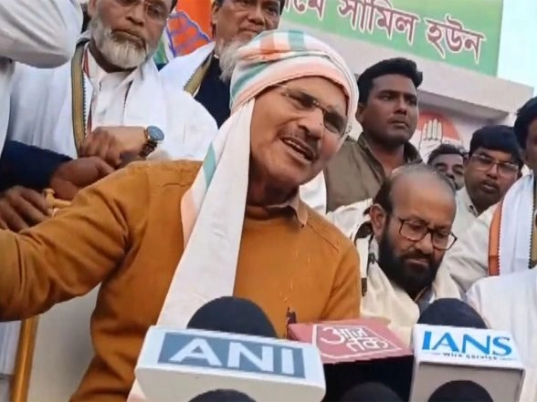 India News | No Politics Should Be Done on Religious Places: Congress' Adhir Ranjan Chowdhury