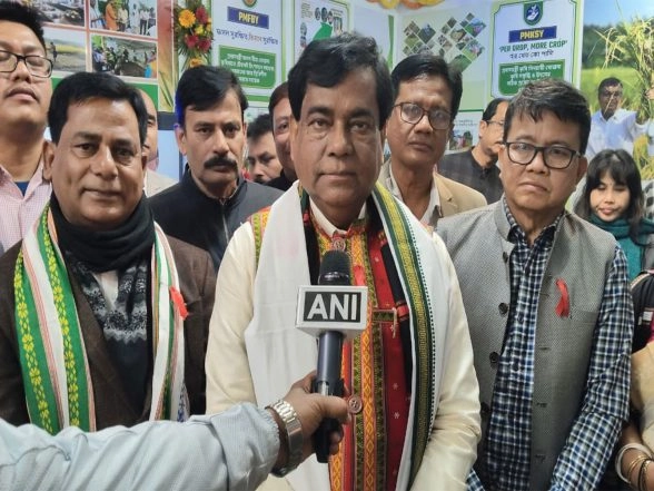 India News | Tripura: Swadeshi Fair Inaugurated in Agartala to Promote Atmanirbhar Bharat