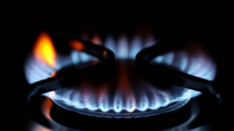 World News | Pakistan: Gas Shortage Triggers Protests in Quetta Amid Severe Cold