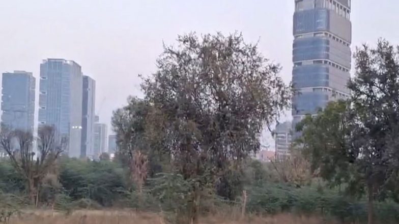 India News | Amitabh Bachchan Signs Joint Pact for Development Project in GIFT City
