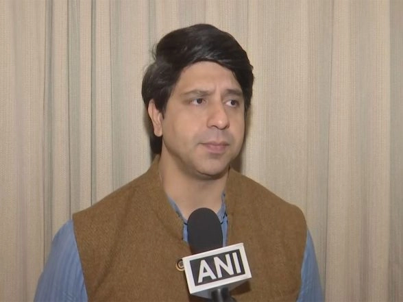 India News | BJP's Shehzad Poonawalla Accuses Congress of Boycotting Somnath Swabhiman Parv