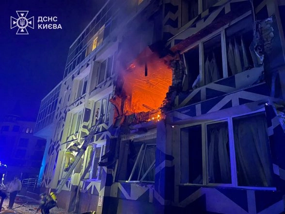 World News | Russia Launched over 1,000 Drones into Ukraine in Past Week: Zelenskyy