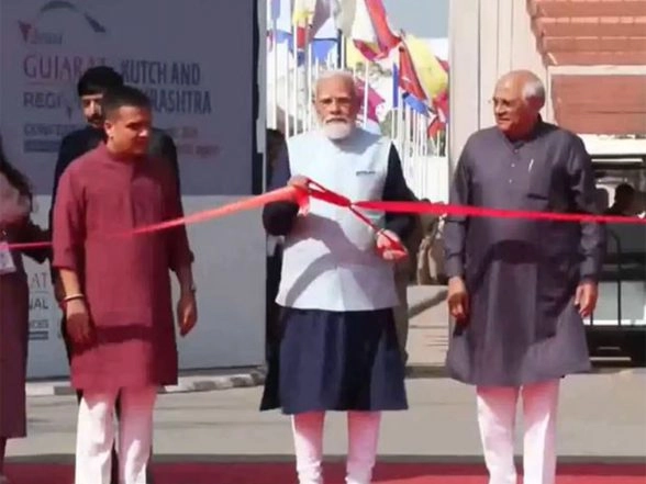 India News | PM Modi Inaugurates Vibrant Gujarat Regional Conference in Kutch-Saurashtra