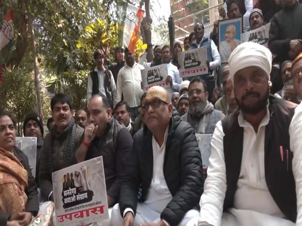 India News | 'Save MGNREGA': Congress Workers Hold Symbolic Fast in Varanasi