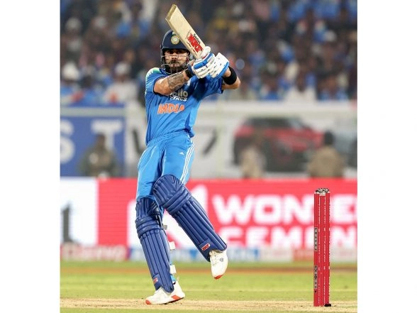 Sports News | Irfan Pathan Dissects Virat Kohli's Consistency After Legendary Batter's Match-winning 93 Against New Zealand