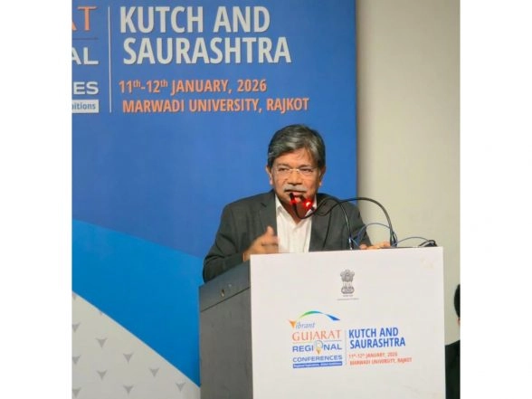 Business News | DPA Kandla Chairman Highlights Sustainability, Shipbuilding Potential at Vibrant Gujarat Conference