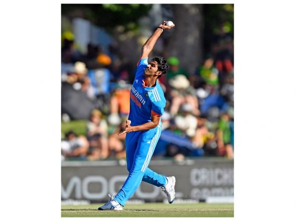 Sports News | Washington Sundar Ruled out from India Vs New Zealand ODI Series Due to Injury