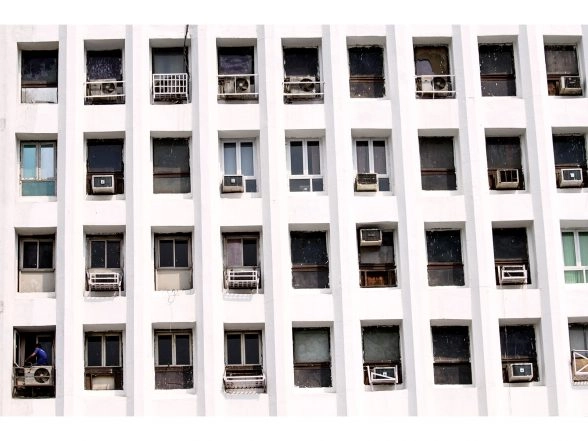 Business News | Air Conditioners Price Likely to Rise 7-8% This Season Due to New Star Rating Norms: Report