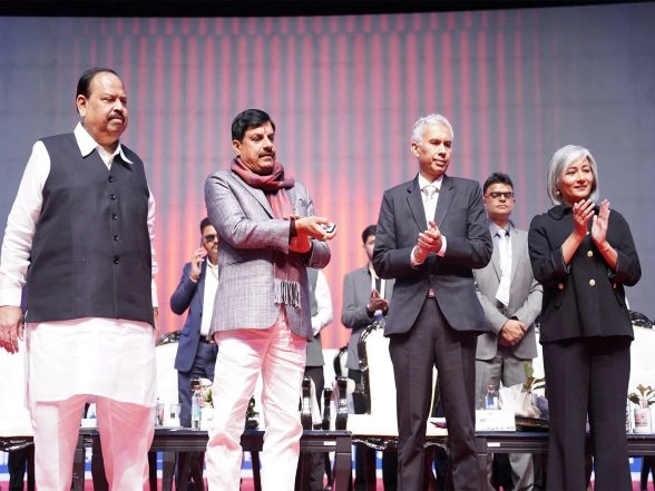 India News | MP CM Yadav Transfers Incentives Assistance of Rs 2.5 Cr to 156 Startups, Loans Worth Rs 8.17 Cr to 21 Startups