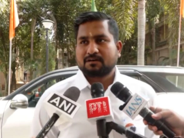 India News | Odisha Marks National Youth Day with Vande Mataram Sung Across Educational Institutions