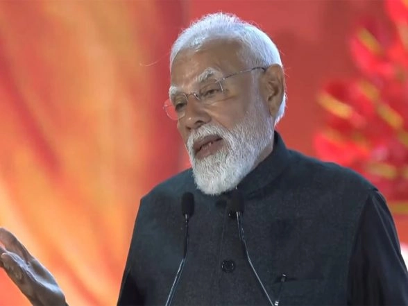 India News | PM Modi Says Youth Can Take India's Culture Abroad Through Gaming Innovations Using Ramayana, Mahabharta