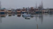 India News | Cold Wave Grips Kashmir; Tourists Enjoy Winter Charm at Dal Lake