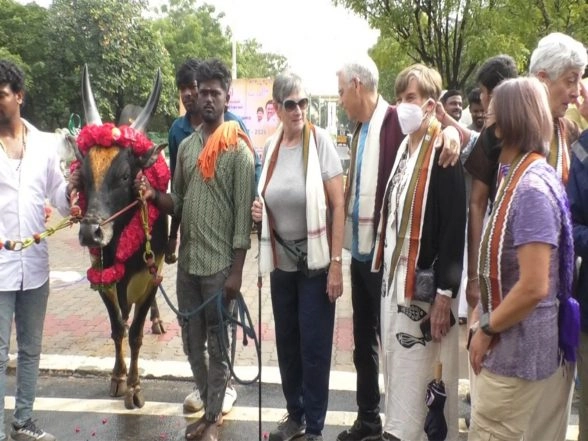 India News | TN: Tiruchirappalli Collectorate Celebrates Pongal with Foreign Tourists