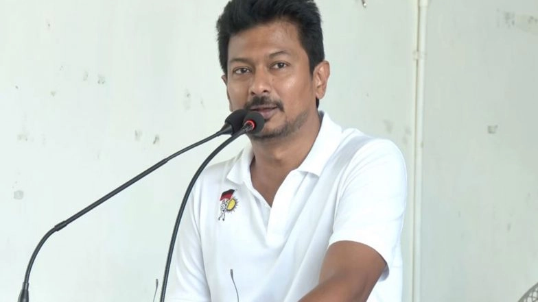 India News | Tamil Nadu Dy CM Udhayanidhi Stalin Distributes Laptops to Students Under Ulagam Ungal Kaiyil Scheme