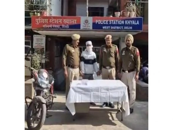 India News | Delhi Police's 'Operation Gang Bust 2026': Arrests of 854 Accused, 280 Gangsters in 48-hour Mega Crackdown