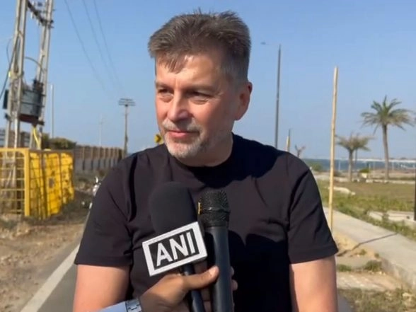World News | PM Modi's Visit to War-torn Ukraine Was Brave: Ukraine's Ambassador to India Says