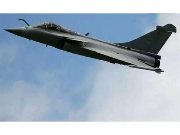 India News | Defence Ministry to Discuss Rs 3.25 Lakh Crore 114 Rafale Fighter Jet Deal This Week