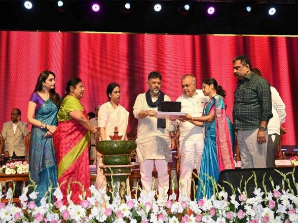 Business News | Karnataka Government Launches 'Gruha Lakshmi Digital Marketing' Portal