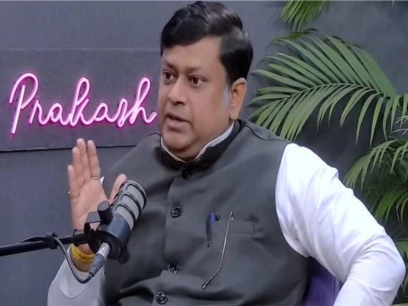 India News | 'ECI Should Be More Careful, but Law Cannot Be Different for Anyone': Sukanta Majumdar on Notice to Nobel Laureate Amartya Sen During SIR in West Bengal