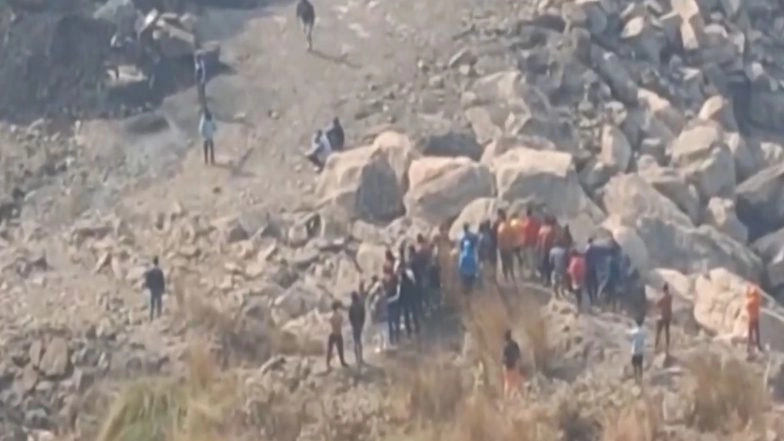 India News | West Bengal: Coal Mine Collapses in Asansol; 3 Bodies Recovered, Says BJP MLA Ajay Poddar