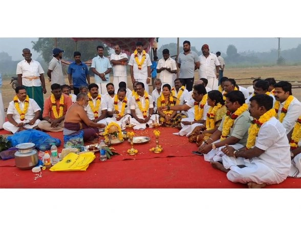 India News | TN: Bhoomi Poojan Held at Chengalpattu District by NDA Alliance Parties' Functionaries Ahead of PM Modi's Visit