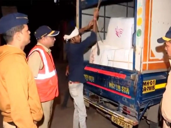 India News | Mumbai Police Tighten Security Ahead of BMC Polls