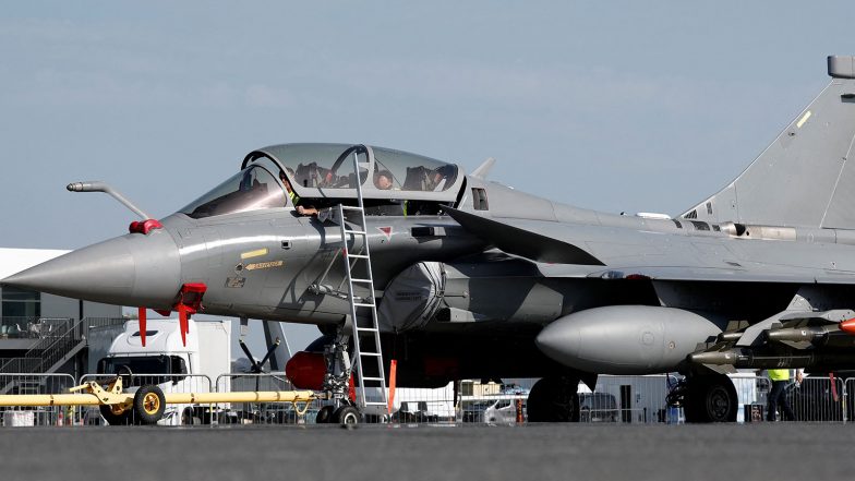 India News | Around 80% of 114 Rafale Jets to Be Built in India, New Delhi Pushing for Maximum Possible Localisation of Planes