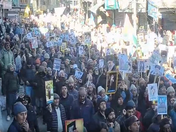 India News | Imam Khomeni Memorial Trust Organises Rally in Kargil to Express Solidarity with Iran Amid Turmoil