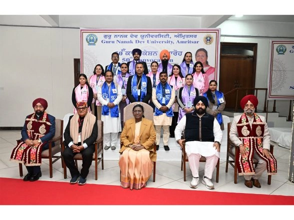 India News | Amritsar: President Murmu Attends Convocation at Guru Nanak Dev University, Calls for Scientific Temper Among Youth