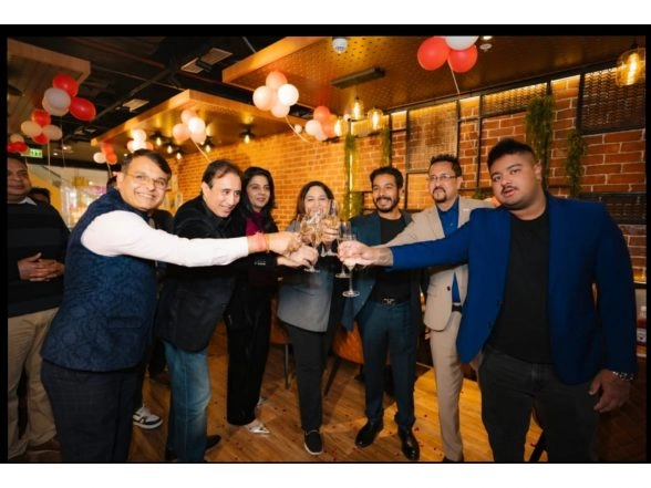 Business News | TGI FRIDAYS Unveils Lucknow Flagship At Phoenix Palassio