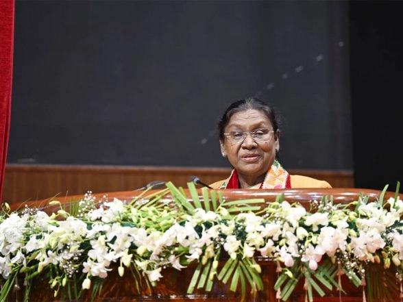 India News | Education is a Means of Serving Society, Nation: President Murmu at GNDU Convocation