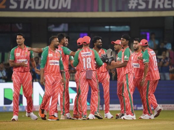 Sports News | Saroj Paramanik's Composed Spell Powers Tiigers of Kolkata to Crucial Win over Bengaluru