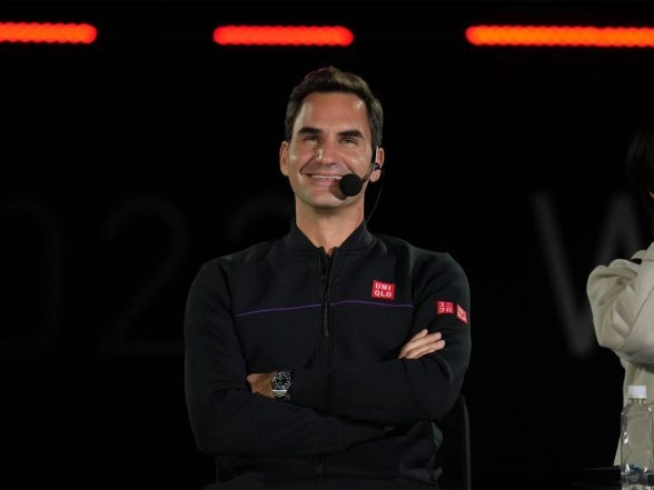Sports News | Roger Federer Practices with Casper Ruud Ahead of Exhibition Match at Australian Open 2026