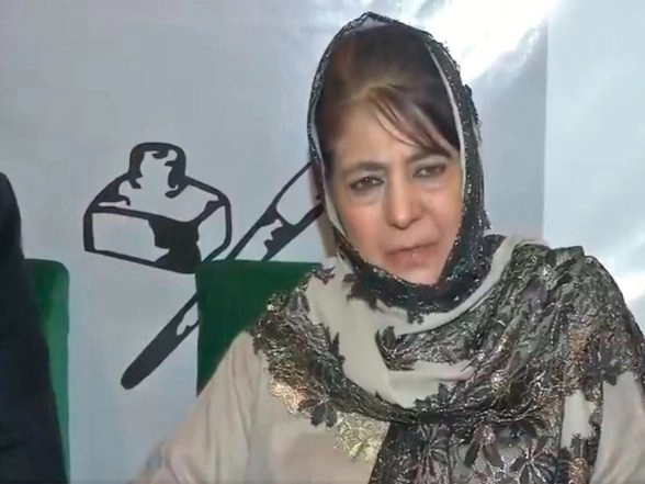 India News | Mehbooba Mufti Criticises US Interference in Muslim Countries, Speaks on Iran-India Ties