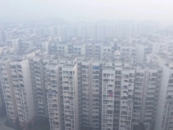 India News | Delhi NCR's Air Quality Persists to Be 'very Poor' at 368 AQI; GRAP 3 Reimposed