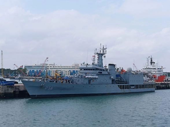 World News | Indian Navy's First Training Squadron Arrives at Changi Naval Base in Singapore
